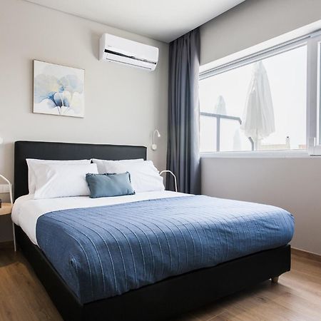 אתונה Wyz Attiki Aparthotel מראה חיצוני תמונה