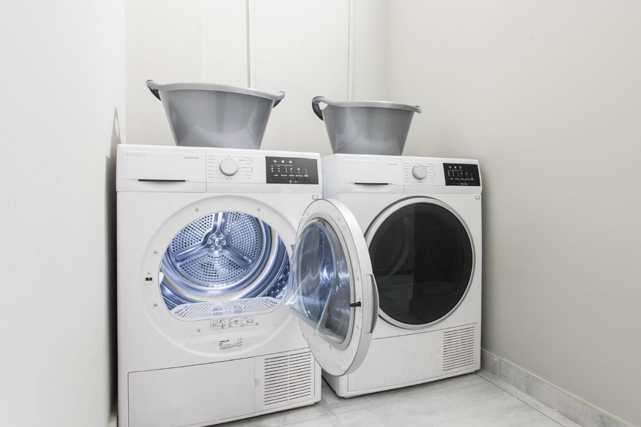 אתונה Wyz Attiki Aparthotel מראה חיצוני תמונה