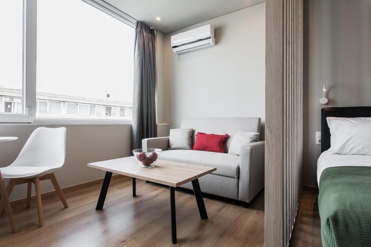 אתונה Wyz Attiki Aparthotel מראה חיצוני תמונה