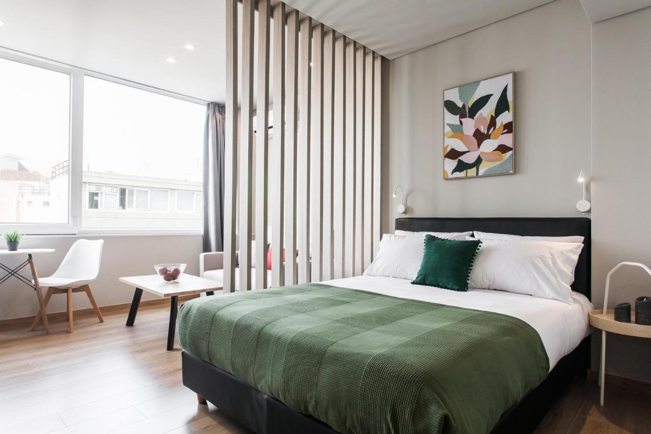 אתונה Wyz Attiki Aparthotel מראה חיצוני תמונה